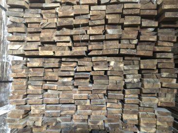 Bán gỗ tràm xẻ sấy tại Bình Dương